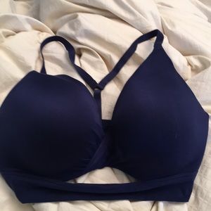 Victoria’s Secret uplift no wire 36D